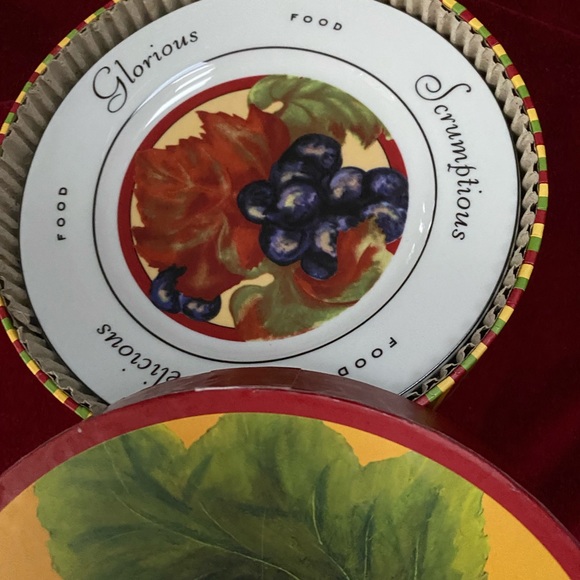 4 -6.5” plates. The Monkey and the Peddler. - Picture 2 of 8